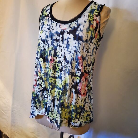 2 Vera Wang Simply Vera Tank Tops, Small - Picture 3 of 8